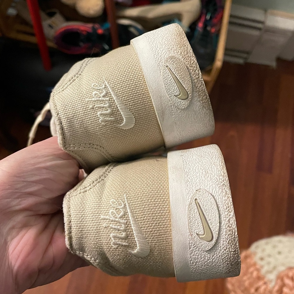 Nike Beige Canvas Sneakers - Picture 7 of 8